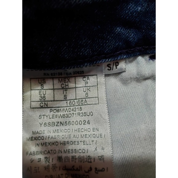 Vintage Y2K Guess Jean Mini Skirt, Size Small - Picture 6 of 6